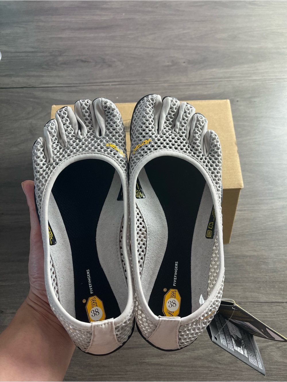 Vibram FiveFingers Women's Light Gray Mesh Toe Shoes